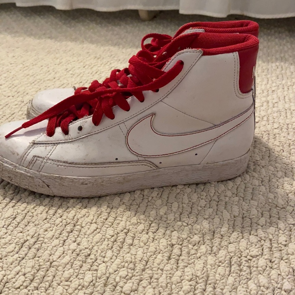 Nike vintage high-top sneaker